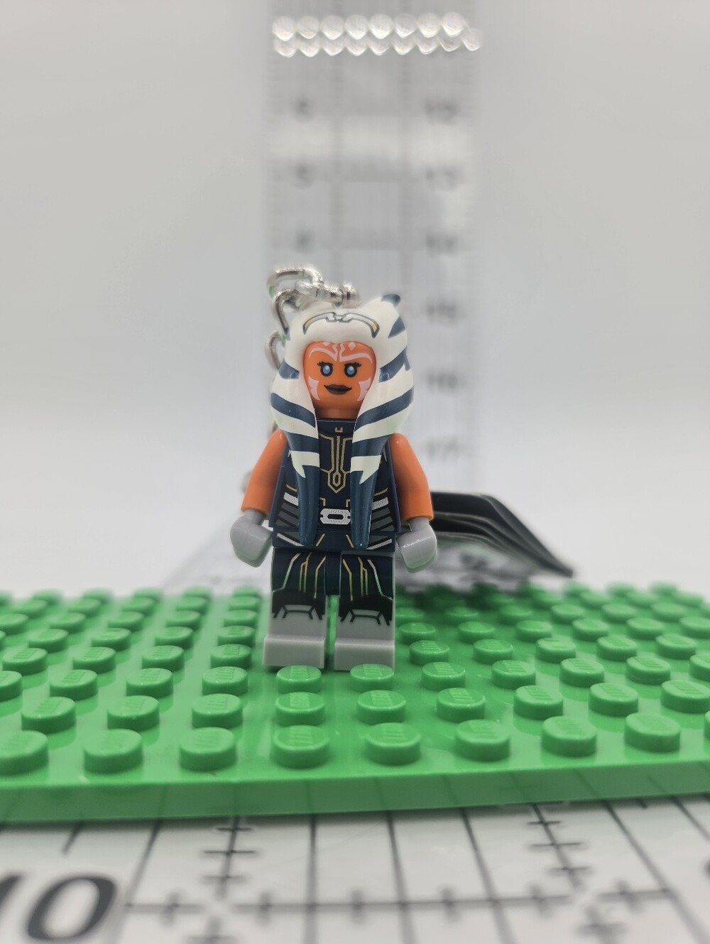 LEGO Star Wars Ahsoka Tano Minifigure Keychain Figure W/ Chain and Tag
